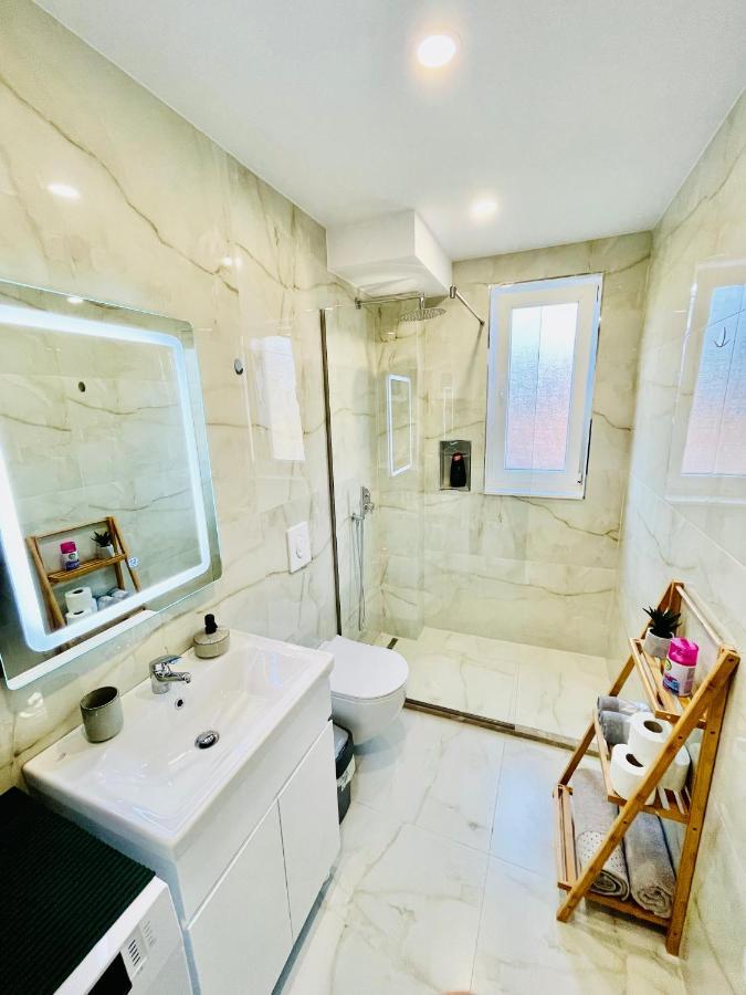 Central Apartment 2, Tirana Exterior photo